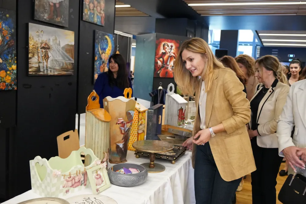 Engelsiz Yüreklerden İlham Veren Sergi